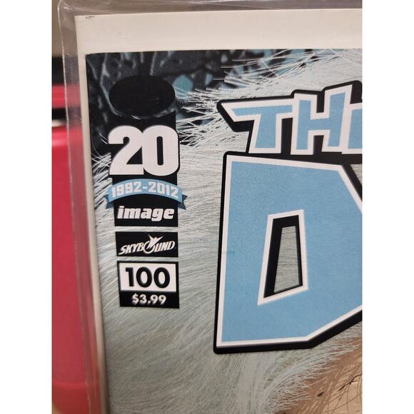 The Walking Dead #100 (2012) Frank Quietly Variant Cover NM Zombies Comicbook - Picture 7 of 7